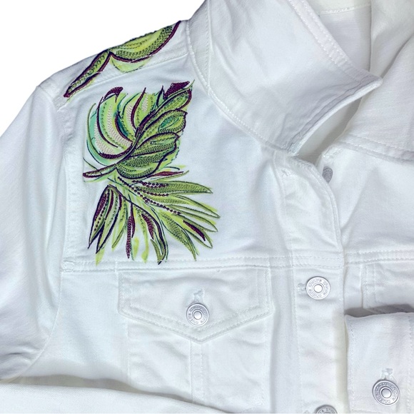 Chico’s Artisan Palm Denim Tropical Floral Embroidered Beaded Jacket - Picture 6 of 10